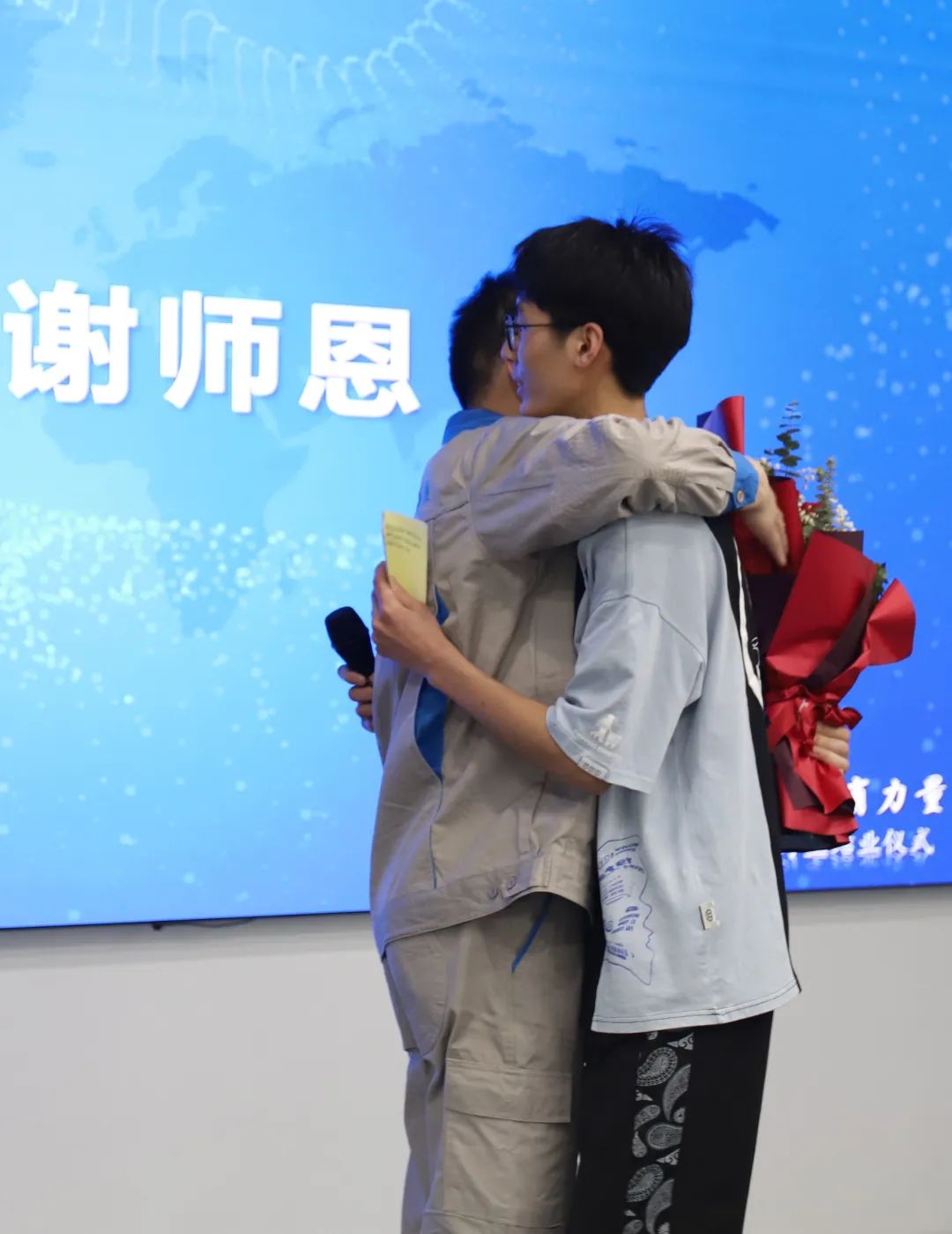 �������ʹ���-��Ӫ��ȫ,����һ·�ɳ�