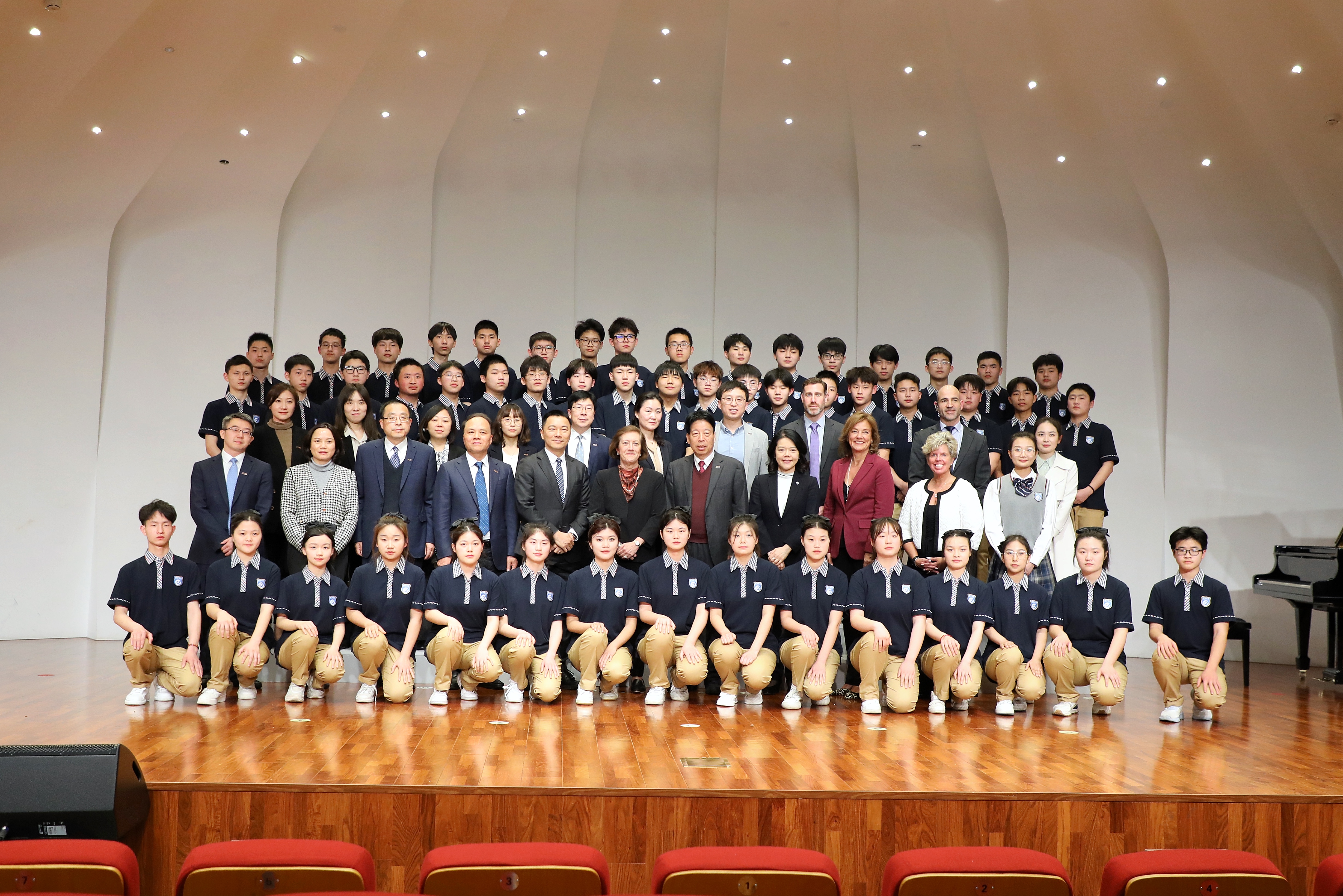 �������ʹ���-��Ӫ��ȫ,����һ·�ɳ�